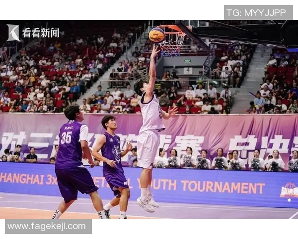上海篮球队配合变革引发热议球迷期待新战术带来更高水平比赛